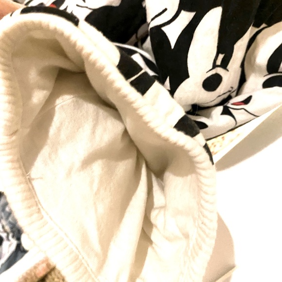 RARE UNWORN Vtg near MINT Micky Mouse JGHook Disney Hong Kong Sweatshirt Top - Picture 17 of 17